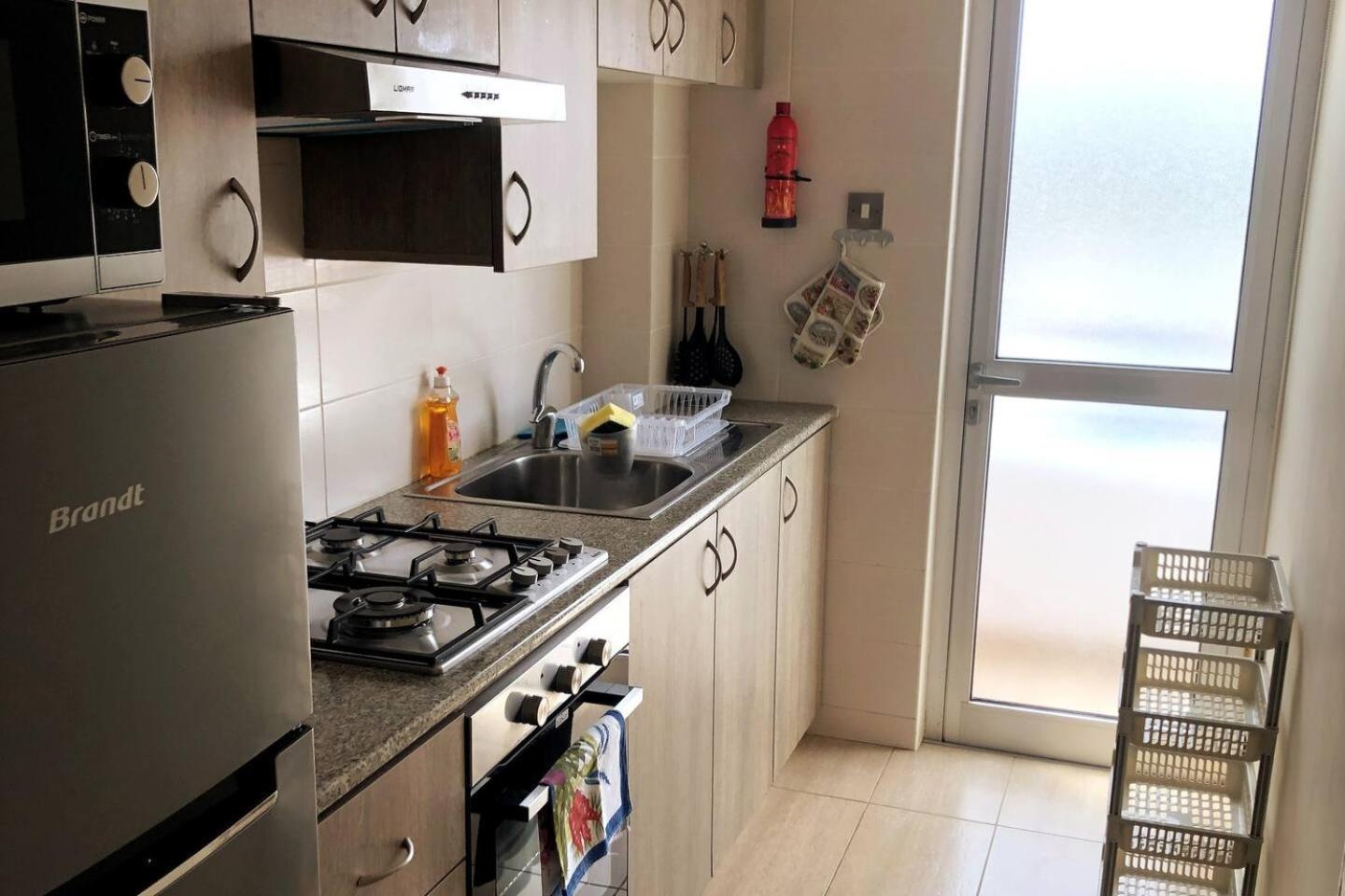 Beach Apartment Mackenzie, Ларнака Екстериор снимка